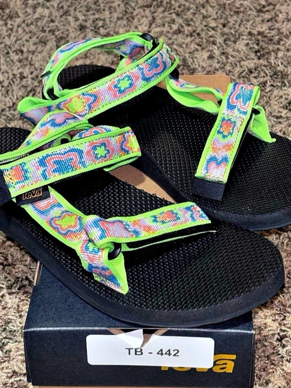 Teva Original Universal Women's Sandals Size 7 Pixel Flower Neon Lime Lupine New